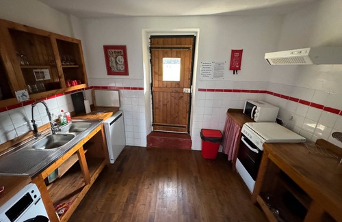 Janaillat House | Country House 'Meadow View - Grande Gîtes' with Private Pool, Private Terrace and Wi-Fi