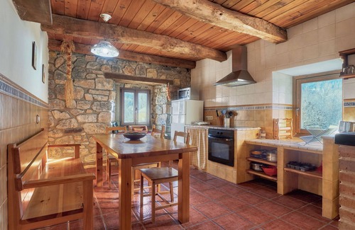 San Emiliano House | Country House 'Mirador De Babia I' with Wi-Fi