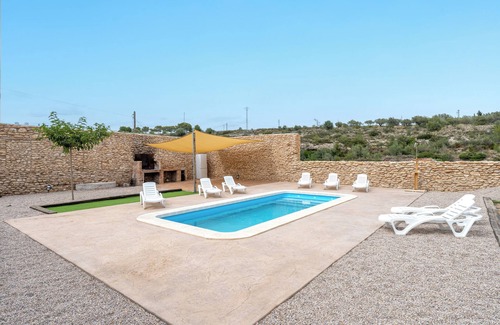 Rossell House | Country House 'Moli Categoria Superior' with Private Pool, Private Terrace and Wi-Fi