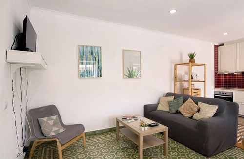 Malhao Villa | Country House 'Monte Da Bisa' with Mountain View, Wi-Fi and Air Conditioning