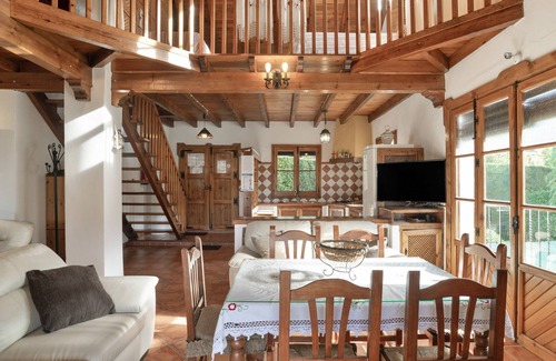 Benaojan Villa | Country House 'Monte Las Viñas' with Mountain View, Private Pool and Wi-Fi