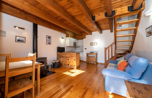 Lardies House | Country House 'Nogal' with Mountain View, Shared Pool and Wi-Fi