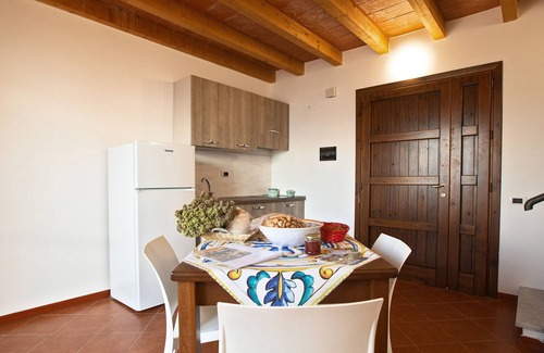 Motta d'Affermo Apartment | Country House 'Paese Albergo - Arconides' with sea views, balcony and Wi-Fi