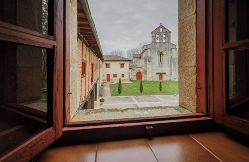 Moarves de Ojeda House | Country House 'Pastor' with Mountain View, Shared Garden and Wi-Fi
