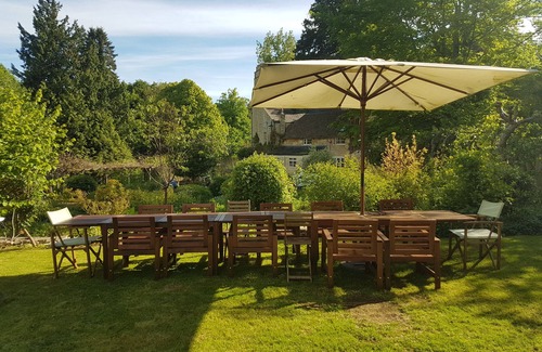 Corsham House | Country House - Perfect for family get togethers