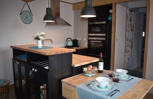 Vezac House | Country house, private Jacuzzi, shared pool, air conditioning, WIFI, parking.