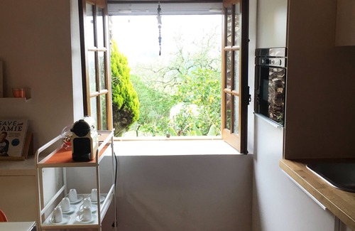 Malinha House | Country house inserted in village with fantastic countryside view.