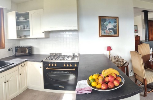 Reignier-Esery House | Country house, quiet and greenery, park 9000 M2 closed