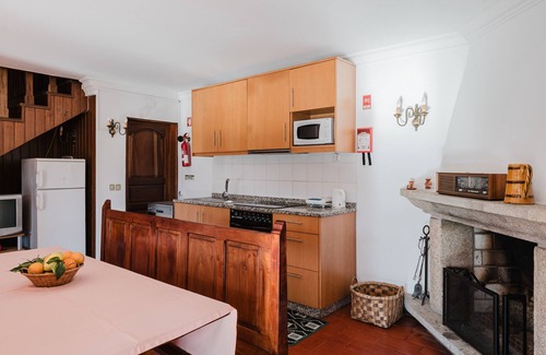 Amares Villa | Country House 'Quinta Das Regadas' with Mountain View, Private Pool and Wi-Fi