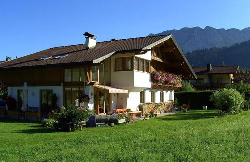 Haldensee Apartment | Country house Schnettra - Einstein