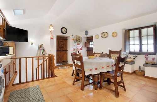 Lousa House | Country House 'Sereno Na Natureza' with Mountain View, Balcony and Wi-Fi
