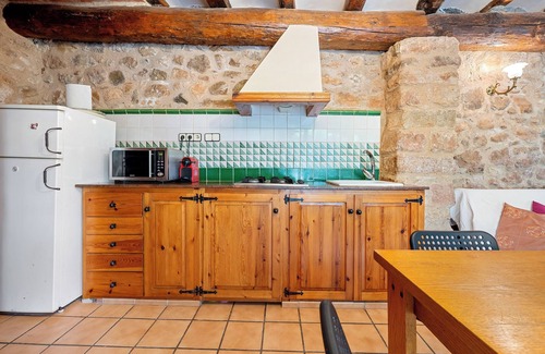 Montblanc House | Country House 'Serra De Prades' with Mountain View, Shared Pool and Wi-Fi