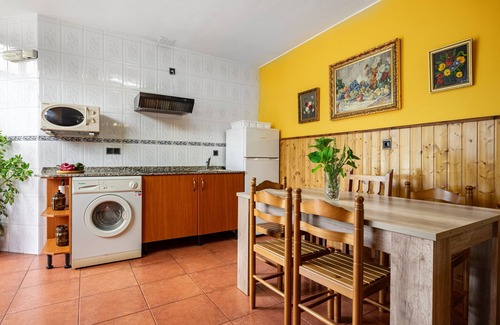 Barzana House | Country House 'Socastillo A' with Mountain View, Private Terrace and Private Garden
