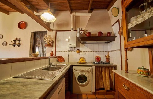 Fuenteheridos House | Country House 'Tragaluz Il' with Mountain View, Shared Terrace and Wi-Fi