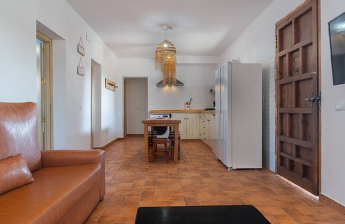 Arahal House | Country House 'Valle Verde' with Private Pool, Wi-Fi and Air Conditioning