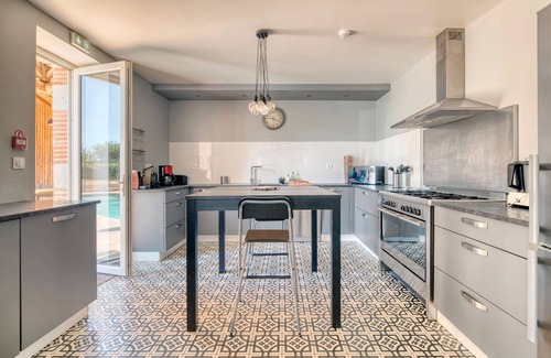 Faudoas Villa | Country House 'Villa Virginie Gite 1' with Private Pool, Wi-Fi and Air Conditioning