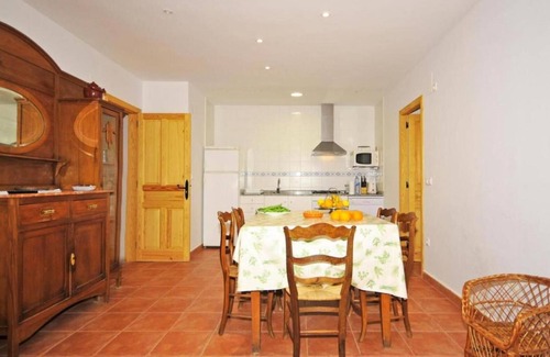Relleu House | Country House 'Vivienda El Celler' with Private Garden, Balcony and Wi-Fi