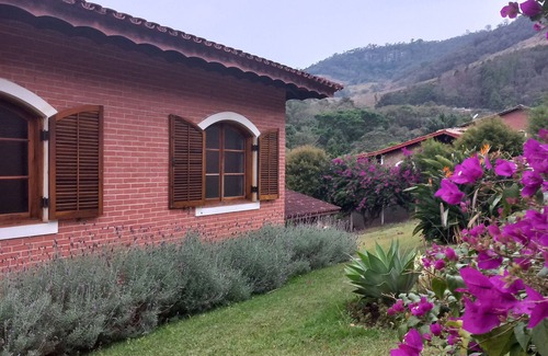 Joanopolis House | Country house, with beautiful garden and private pool.
