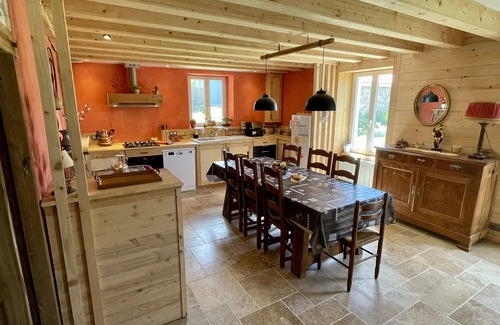 La Tuiliere Cottage | Country house with private swimming pool, not overlooked, at the foot of Bois Noirs