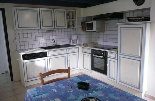 Saint-Grave Cottage | Country house with indoor pool, near Rochefort en terre; 2 stars.