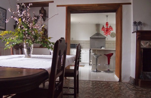 Thubeuf House | Country house with garden and swimming pool