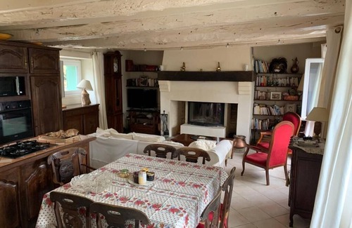 Carlucet House | Country house with large enclosed garden for 8 people, Rocamadour 12km away,