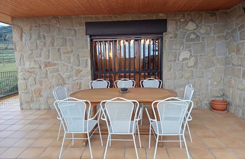 Avia House | Country house with pool and garden 1h from Barcelona. Inauguration December 24.