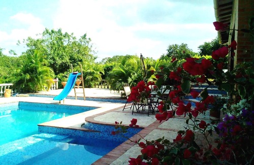 Turbaco Villa | COUNTRY HOUSE WITH POOL NEAR CARTAGENA DE INDIAS, COLOMBIA.