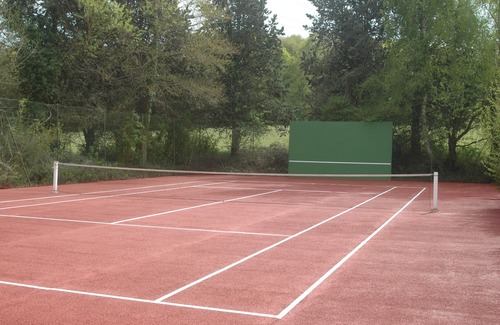 Auffargis House | Country house with private forest, tennis, bicycles and sports activities