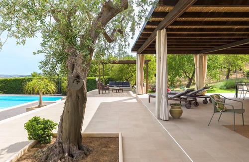 Casale Modica Villa | Country house with private pool in Noto, Sicily