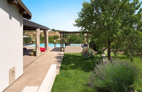 Casale Modica Villa | Country house with private pool in Noto, Sicily