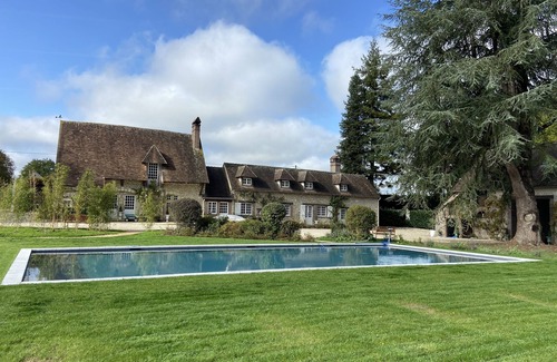 Montbouy House | Country house with swimming pool on the Briare canal 1h15 from Paris- 16 per