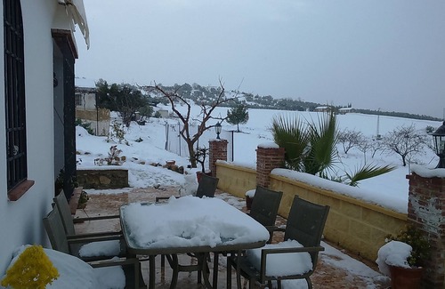Arriate Cottage | COUNTRY HOUSE WITH VERY GOOD VIEWS WITH POOL OF SALT AND WIFI
