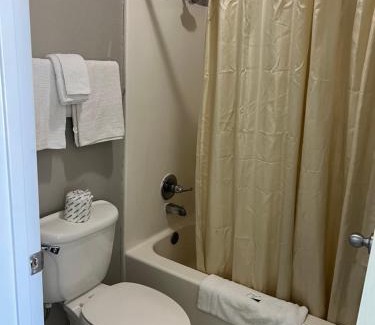Lackland Terrace Hotel | COUNTRY INN MOTEL