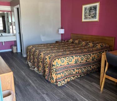 Lackland Terrace Hotel | COUNTRY INN MOTEL