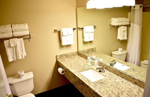 River Falls Hotel | Country Inn River Falls