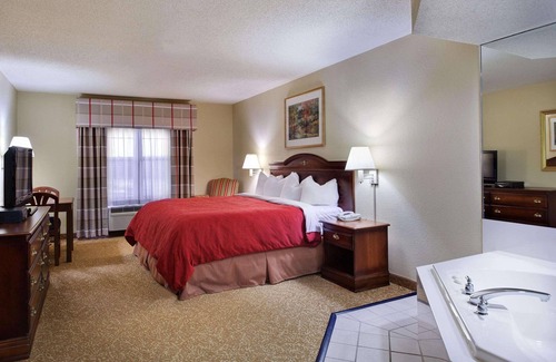 Shepherdsville Hotel | Country Inn & Suites by Radisson, Louisville South, KY