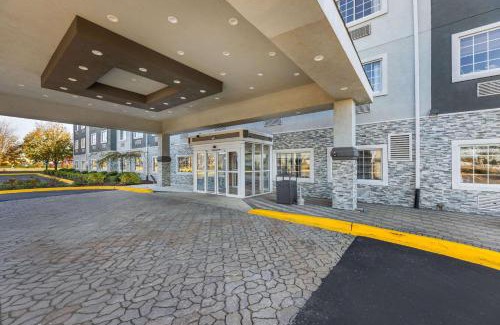 Bolingbrook Hotel | Country Inn & Suites by Radisson Bolingbrook, I-55