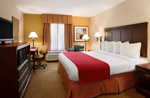 Baymeadows Hotel | Country Inn & Suites by Radisson, Jacksonville I-95 South, FL