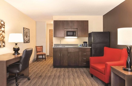 Albert Lea Hotel | Country Inn & Suites by Radisson, Albert Lea - Austin
