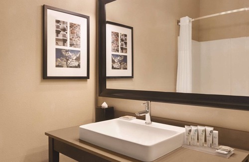 Albert Lea Hotel | Country Inn & Suites by Radisson, Albert Lea - Austin