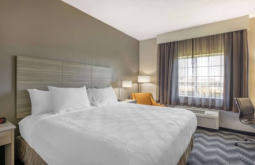 Bolingbrook Hotel | Country inn & Suites by Radisson Bolingbrook, I-55