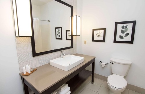 Lehighton Hotel | Country Inn & Suites by Radisson, Lehighton (Jim Thorpe), PA