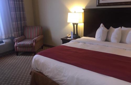 Braden River Hotel | Country Inn & Suites by Radisson, Bradenton-Lakewood-Ranch, FL