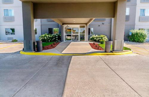 Brookings Hotel | Country Inn & Suites by Radisson, Brookings