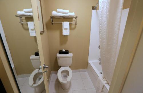 Toddville Road Hotel | Country Inn & Suites by Radisson, Charlotte I-85 Airport, NC