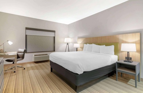Columbia Hotel | Country Inn & Suites by Radisson, Columbia, MO