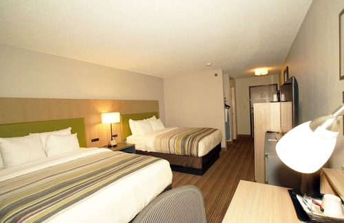 Greenfield Hotel | Country Inn & Suites by Radisson, Greenfield, IN