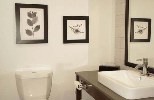 Greenfield Hotel | Country Inn & Suites by Radisson, Greenfield, IN