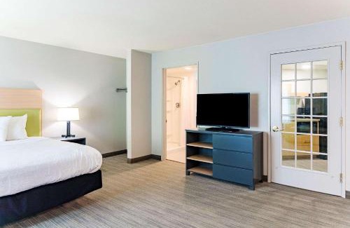 Appleton Hotel | Country Inn & Suites by Radisson, Appleton, WI